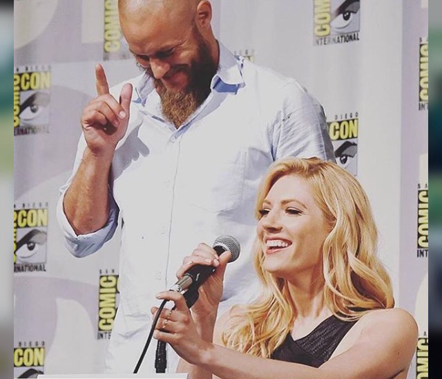 I want them to be back together. 💕