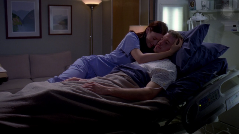 Que episódio.....Emocionante!!!A cena da execução do William foi muito triste 😭😞,e a cena mais fofa do de Lexie e Mark(nunca pensei ver o Mark vuneravel daquele jeito!!)