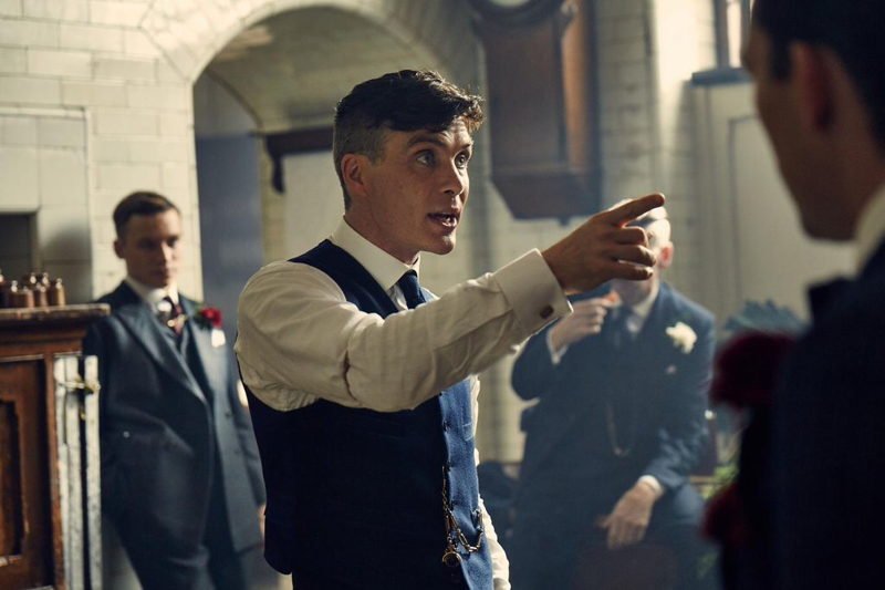 He was born to play Tommy Shelby ❤️✋🏽