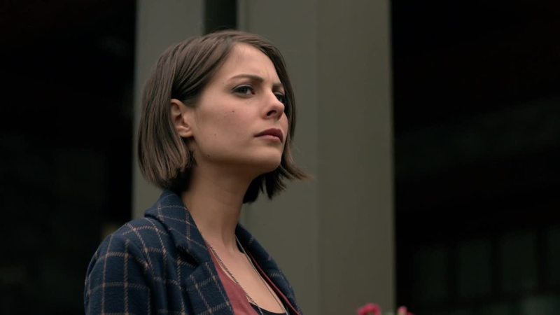 The truly badass !!! Queen Thea !!👸🏻