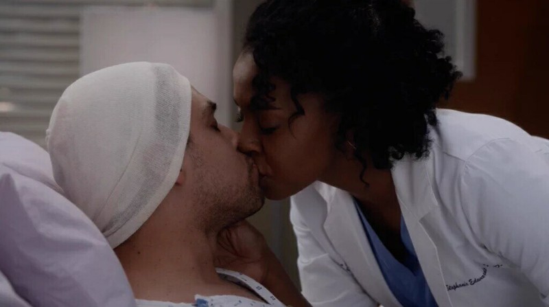 Why??? 😭😭😭😭😭 I really liked Kyle 😭😭😭