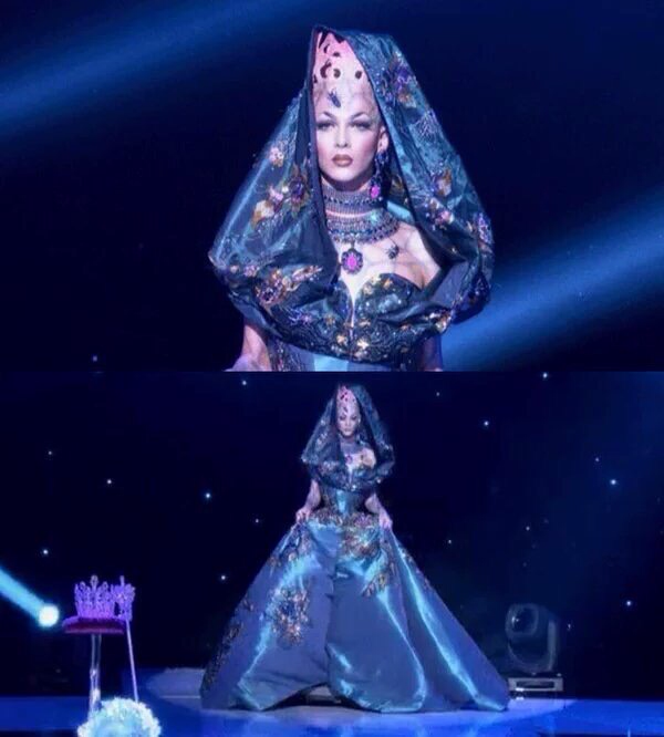 WE NEED TO TALK ABOUT VIOLET'S AMAZING LOOK OMFG I DIED