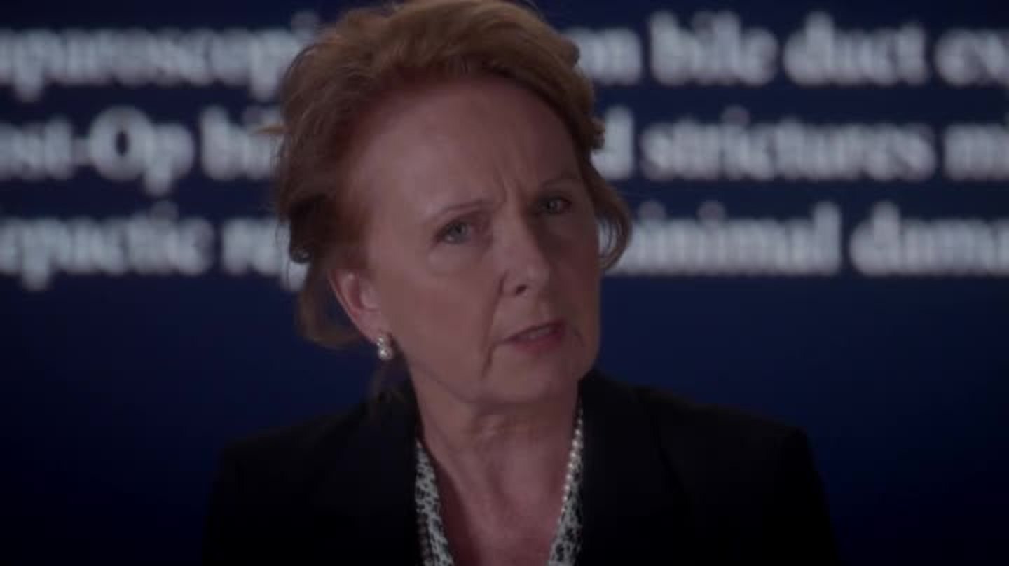 In the video, Ellis Grey is 10 years older than when she died :p