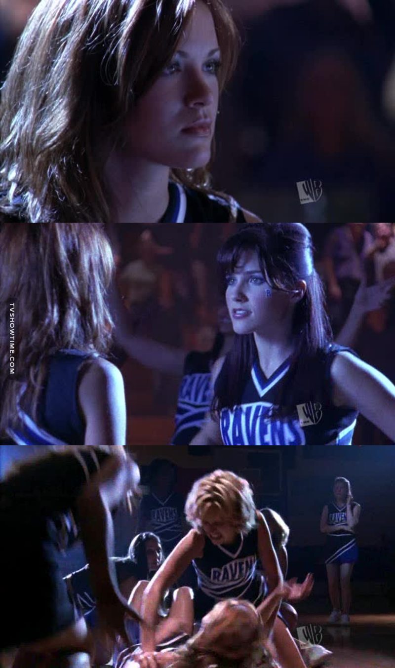 Love Breyton, and love Peyton; she didn't wait even a second to bring Rachel down where she belong. I hate those crazy bitches who are there just to ruin other people's life.