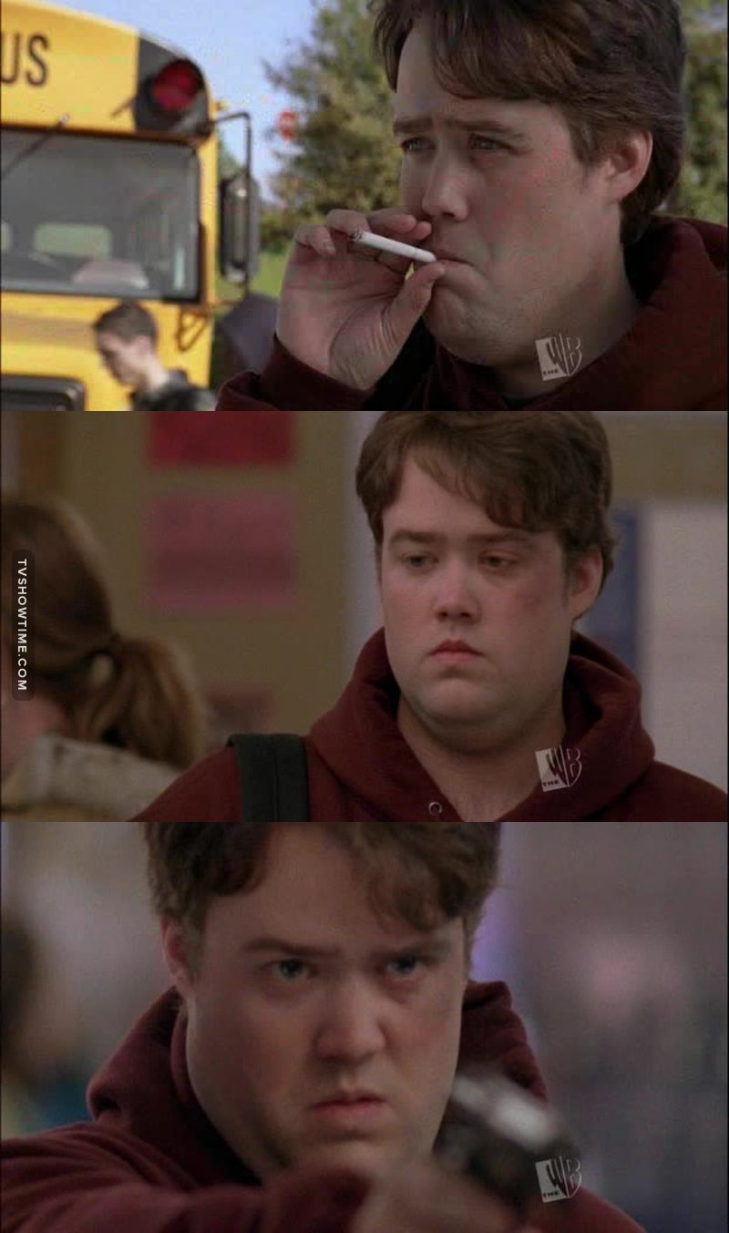 That was the saddest episode ever. It's was awful to see what being bullied did to Jimmy. He was so scared that the only way he saw to protect himself was bringing a gun to school. It's a shame that what happened to him could easily happen in real life, since kids are bullied everyday in school and most of people do nothing about it. Therefore this episode was touching and I'm sure it was made to make us think about bullying and how it can affect people. Thus it's important to not let Jimmy Edwards death be in vain, when you see someone suffering from bullying, don't be passive, try to help, don't let anyone else be the victim, specially in real life. As Peyton said: "(...) he didn’t look evil or angry...he just looked scared.”