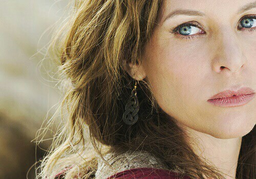 She died because of Asloug...now I hate her more!
Siggy 😢😢❤❤