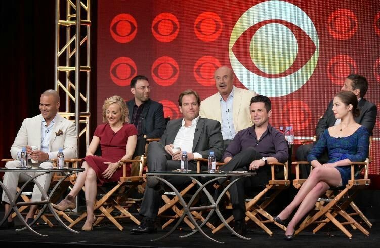 I'm loving this show better than NCIS now!❤☺😍 Great job Dr. Bull! And great job to all the cast especially Michael Weatherly!