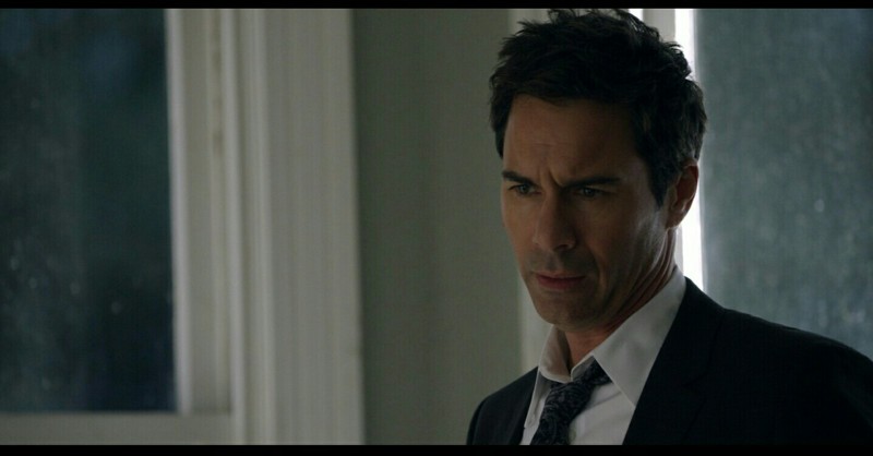 OMG that's Eric McCormack! miss him since Perception, glad to see him again
Anyway, this show seems interesting
