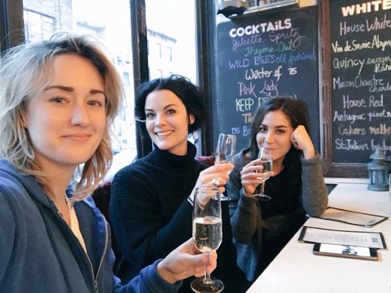 'Thankful for these ladies' 💘