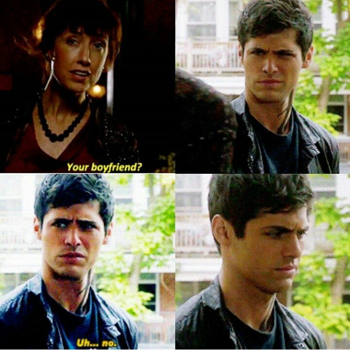 Alec's face... 😂😂😂