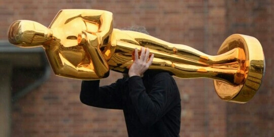 About the performances in this show.
Me :