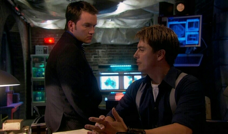 I really liked their conversation. I think Ianto understands Jack like no one else...
