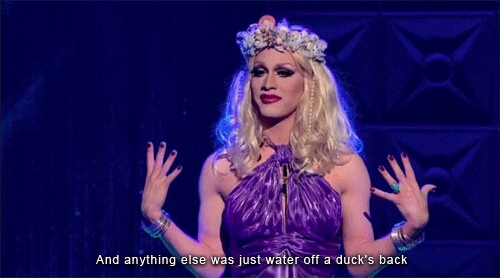 MEU AMOR MINHA JINKX GANHOU OMG OMG OMG OMG OMG. IT'S MONSOON SEAAAAAAAAAAAAASON. TO TÃO FELIZ PELA MINHA BB *----*