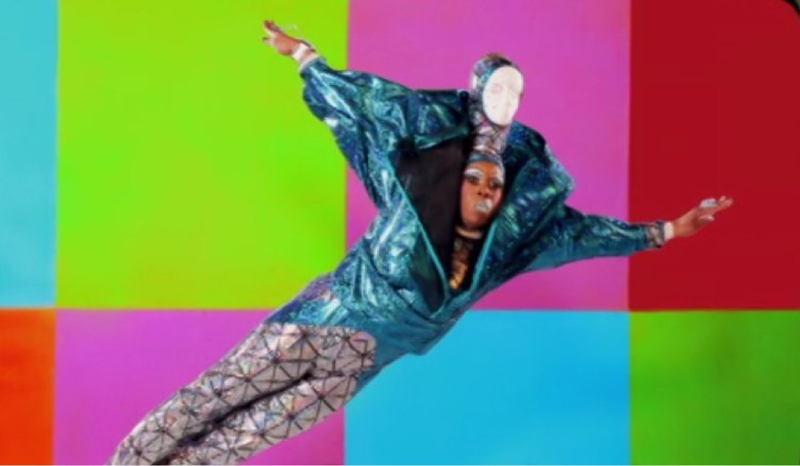 Friend: do you want to come over?
Me: nah, I'm tired.
Friend: I have pizza.
Me: