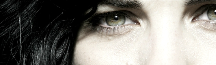 Her eyes, so captivating.
