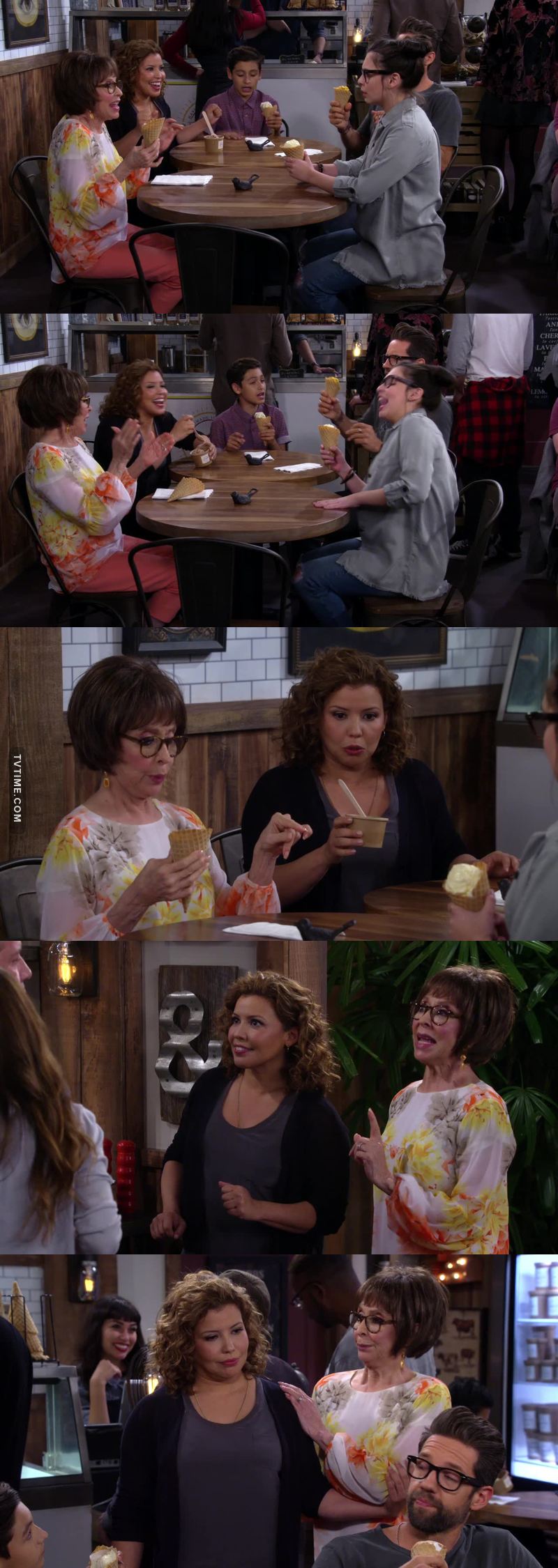 ! Dale, blanquita, dale!!!
I laughed so much at this. I’m so happy they are baaaaaack!!!’