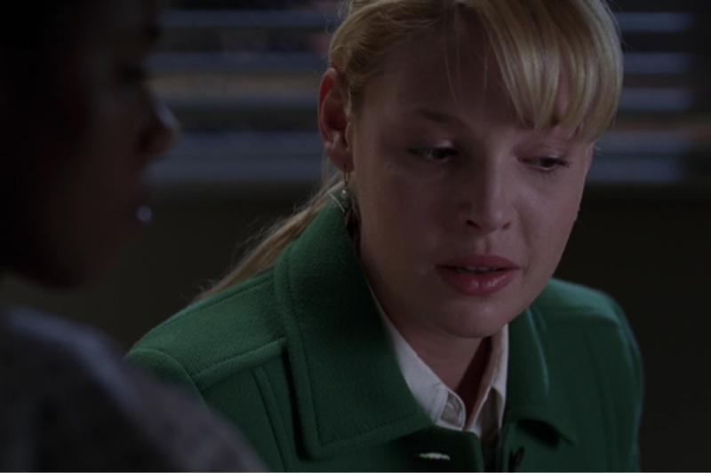 Izzie is the definition of a "hard working woman" first she gave up on her own child to keep her life settled 👏🏻👏🏻👏🏻 even tho she didn't had friends at high school bc no1 wants a pregnant teenager, then she worked as a lingerie model to pay for med school, then got bulled in the hospital for her past and she's still fighting to reach her goal ✨✨✨ w/ her sweet determined character
