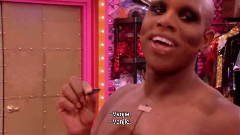 when the girls started the "Miss Vanjie" i was like YES a legend that should come back
