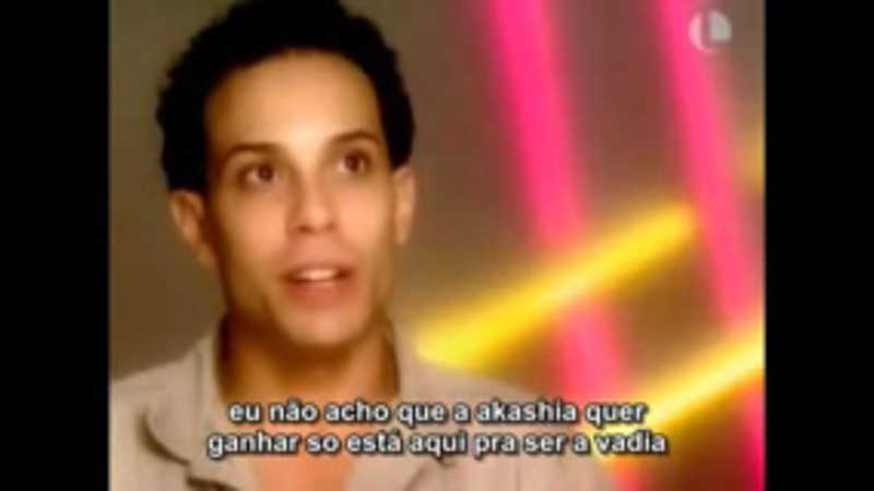 😂😂😂😂😂 eu amo esse pessoal quando comentam 😂😂😂😂😂