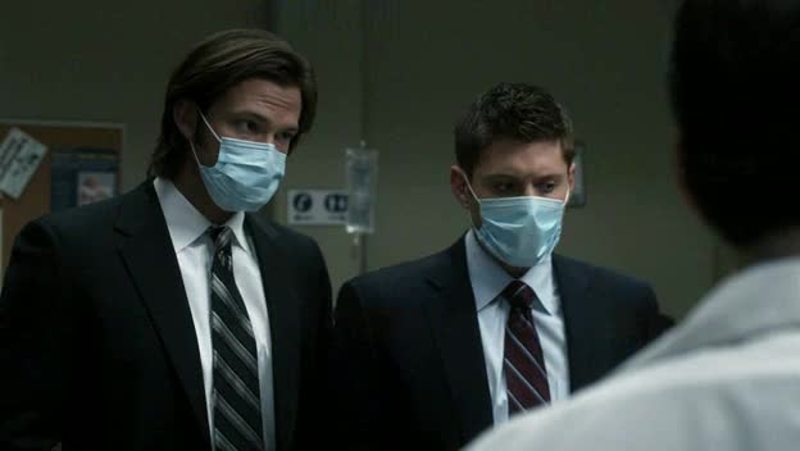 you can't even see their faces and they're still hot as fuck...my boys :')
