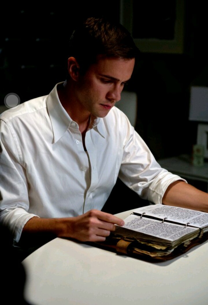 I feel sorry for John because he didn't had the chance to know how much Henry loved him.