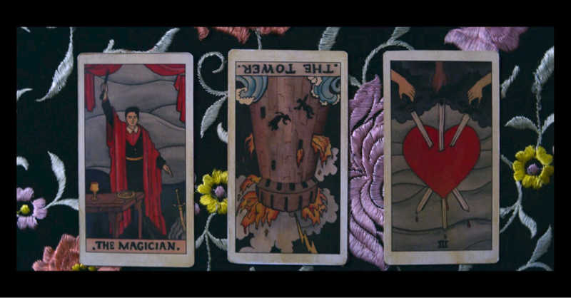 As a Tarot reader I really enjoyed this episode 🔮 (some readings were off but I guess they did that to fit the plot).