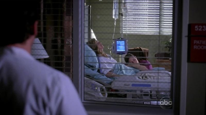 I love how Derek wants to take care of Meredith. I also love the fact that Meredith and Lexie are acting like they are sisters. Aw.