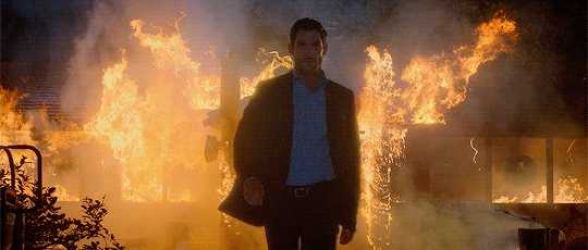 Lucifer Morningstar is the new Daenerys Targaryen ๐ฅ