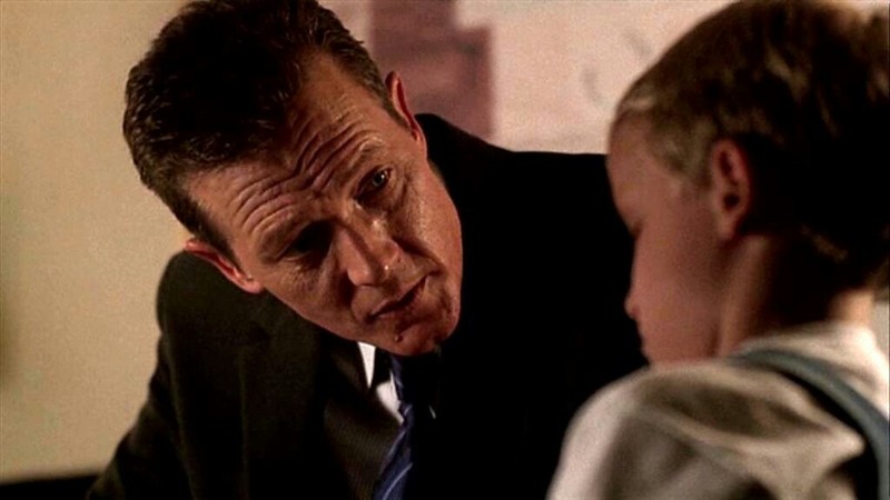 That time when the plot about Doggett begins slightly 💕