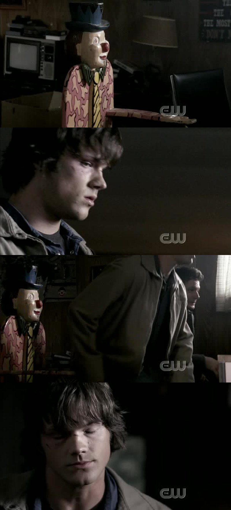 Sam and the clown chair 😂😂😂