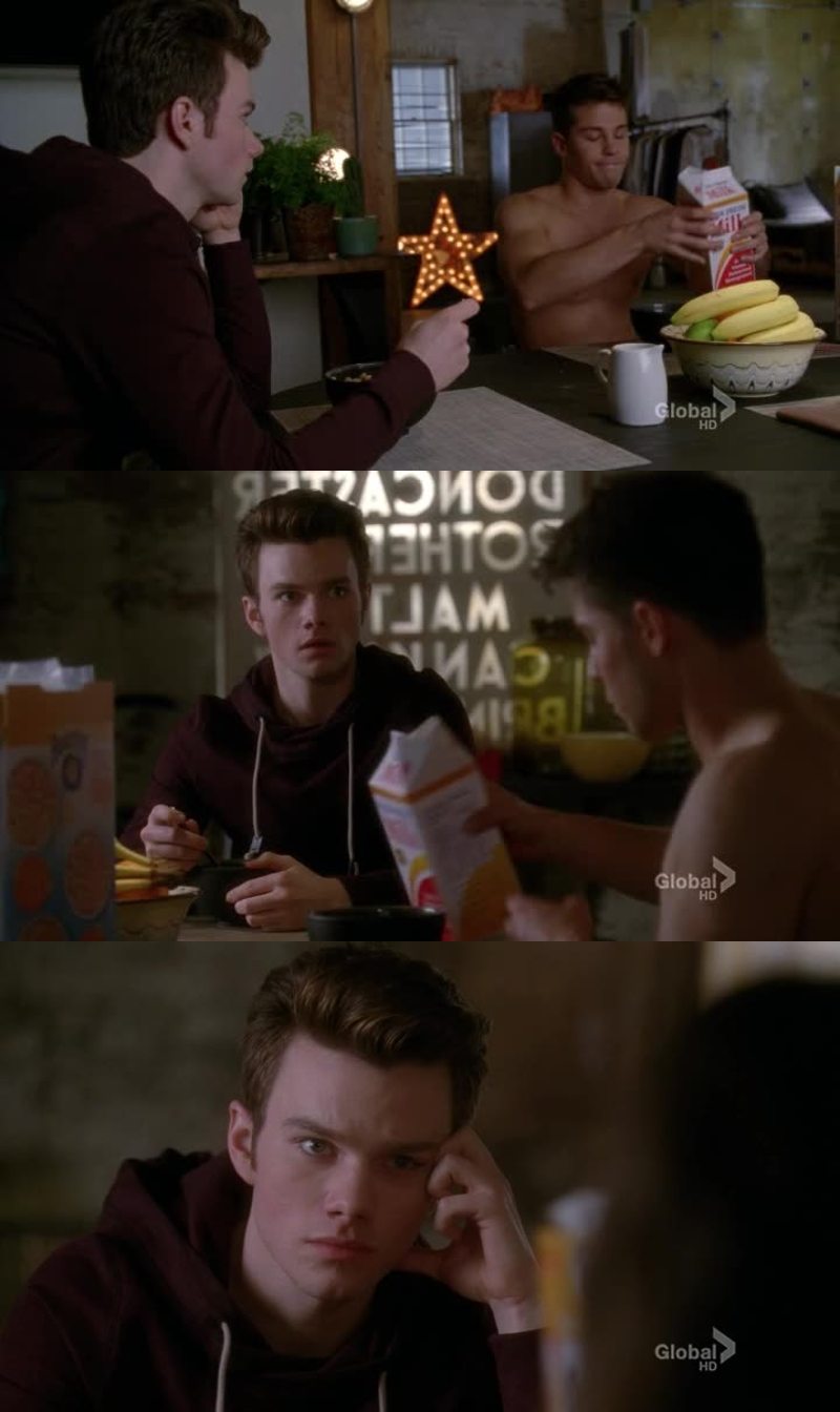 😂 😂 😂 😂 I'm dying... Kurt's face 😂 😂