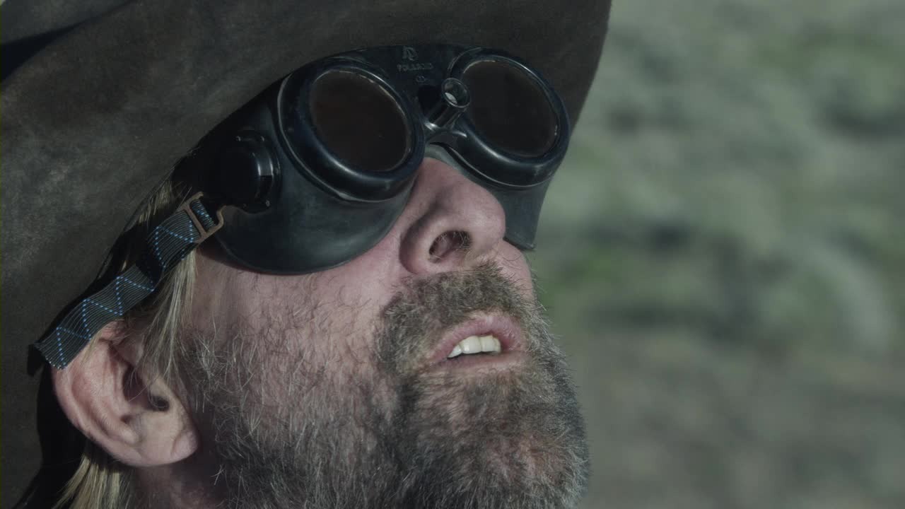 Ça fait plaisir de voir la trogne de Peter Stormare !!
